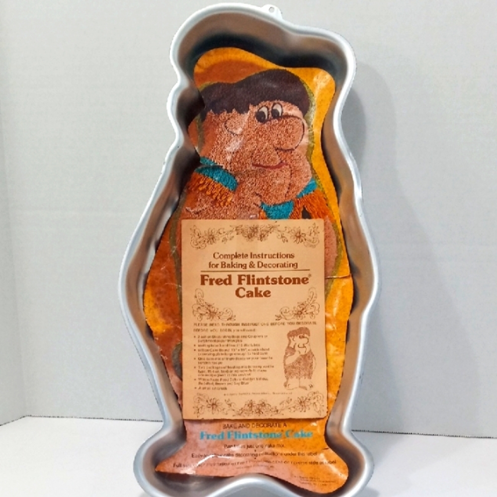 1975 WILTON FRED FLINTSTONE CAKE PAN